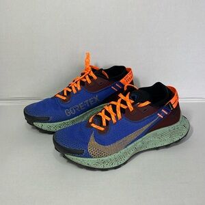 Sku CU2018600 used like new NIKE sneakers